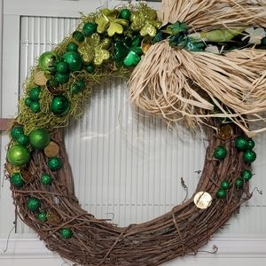 St Patrick's Wreath